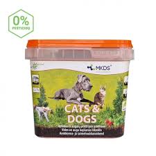 KATĖS IR ŠUNYS - natūralūs dirvos priedai, atbaidantys kates ir šunis „CATS AND DOGS", 1 litras