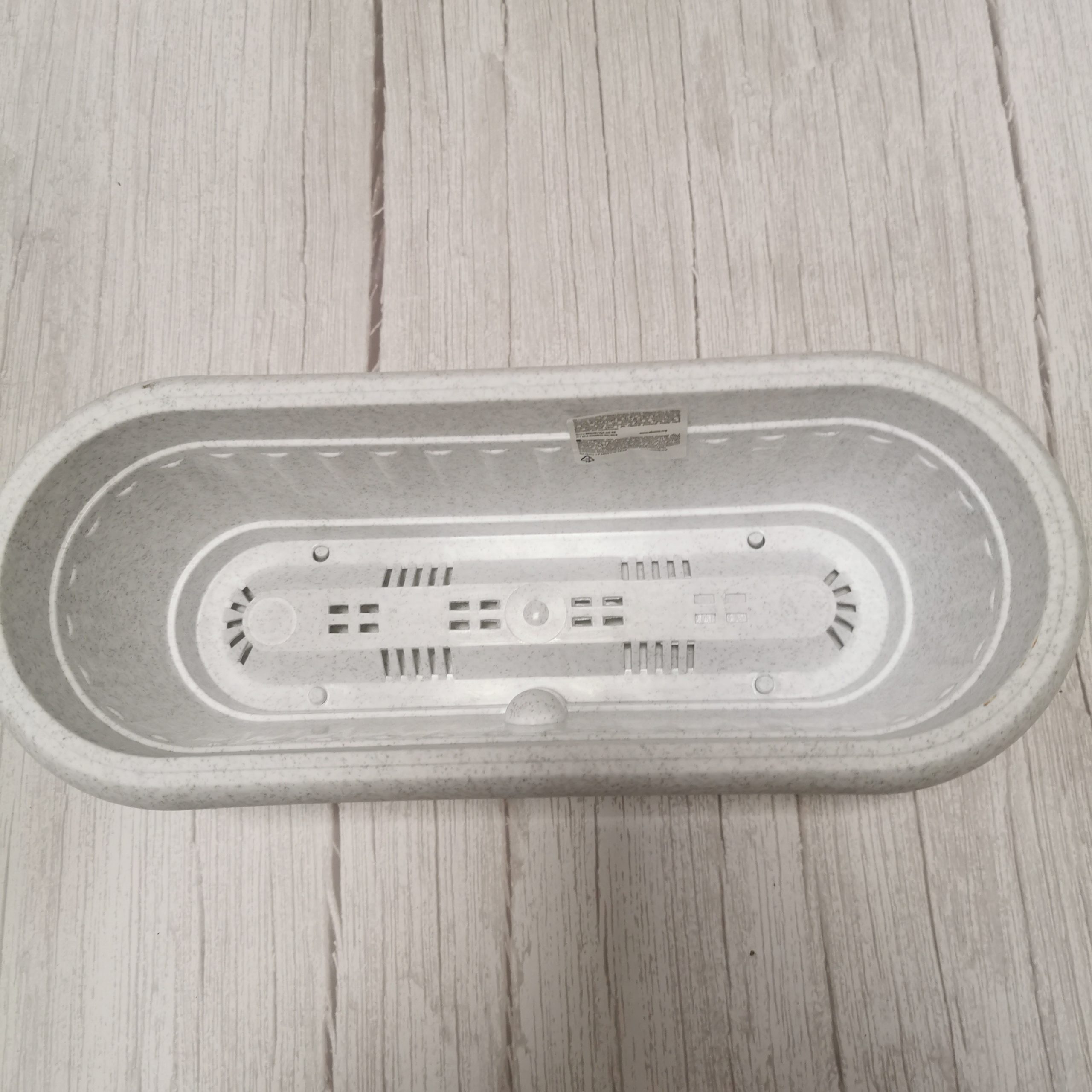 Lovelis su lėkštute ir apvaliais kraštais, su snapeliu laistymui „Tera“ 50 cm (baltas) Lovelis su lėkštute ir apvaliais kraštais, su snapeliu laistymui „Tera“ 50 cm (baltas)