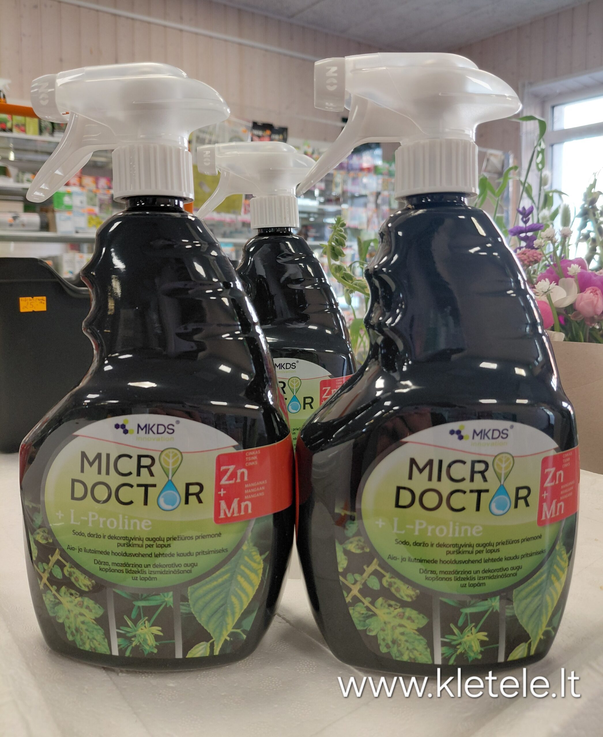 Microdoctor Zn+Mn - purškiama priemonė su cinku ir manganu bei amino rūgštimi, 1 litras su purkštuku Microdoctor Zn+Mn - purškiama priemonė su cinku ir manganu bei amino rūgštimi, 1 litras su purkštuku